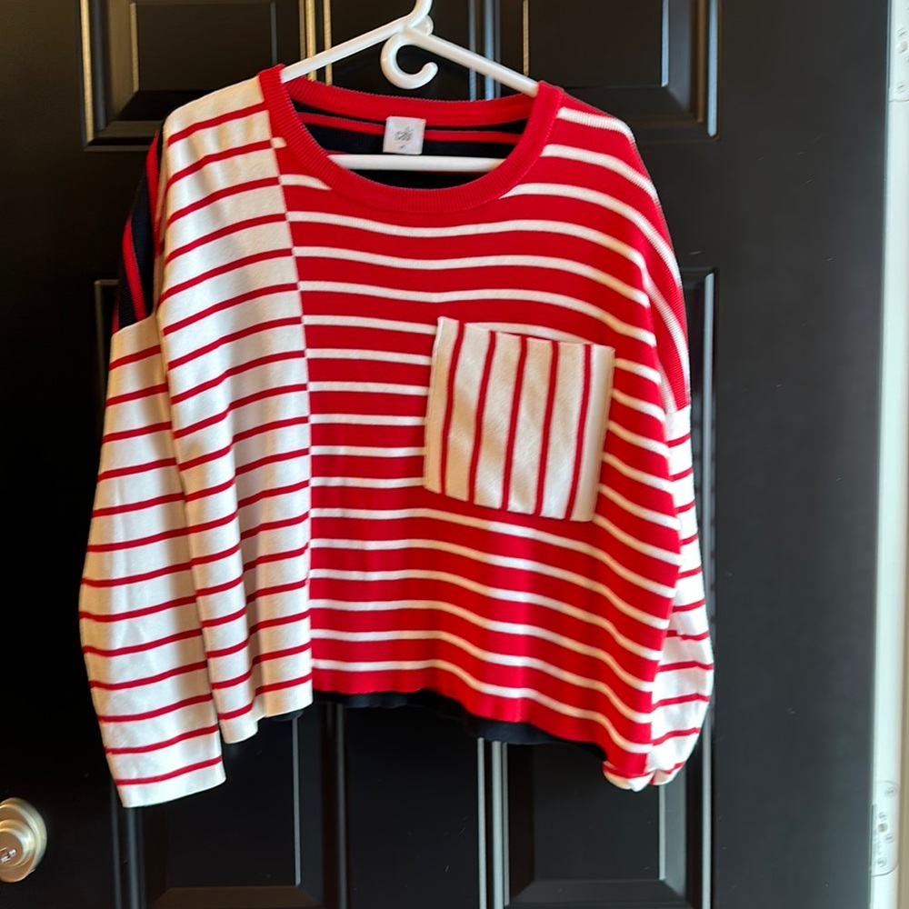 Cabi pocket pullover size medium